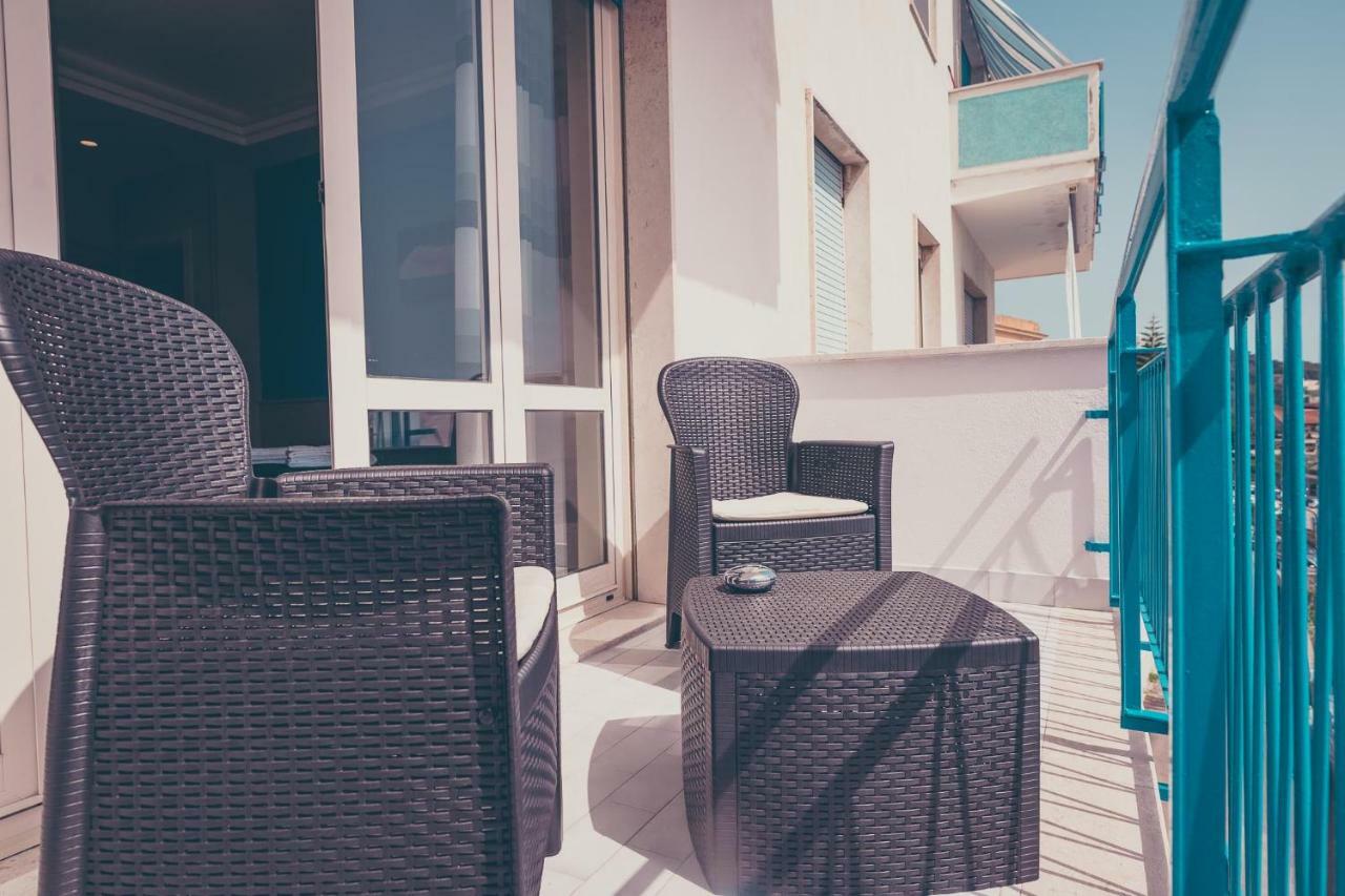 Oltre Il Mare Guest House Gaeta Exterior photo