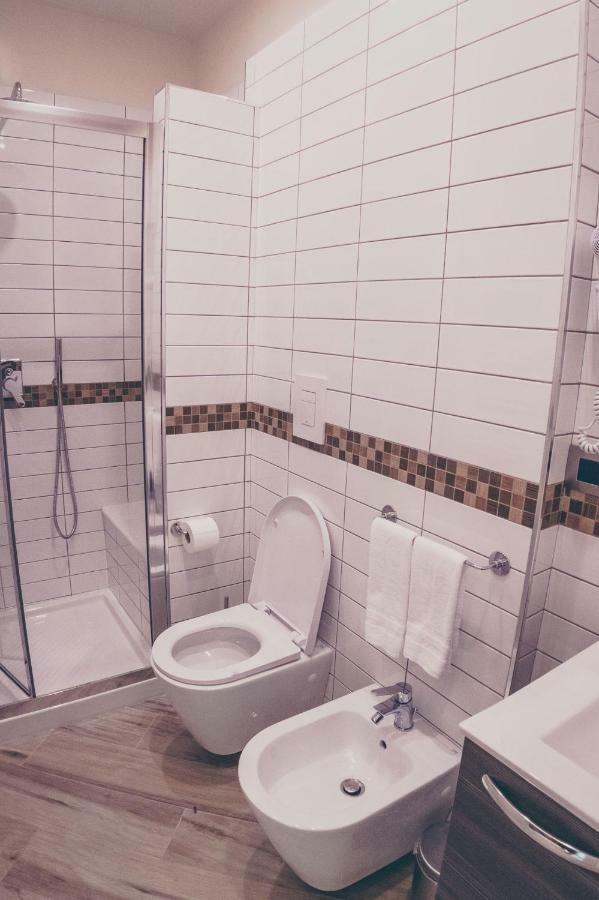 Oltre Il Mare Guest House Gaeta Exterior photo
